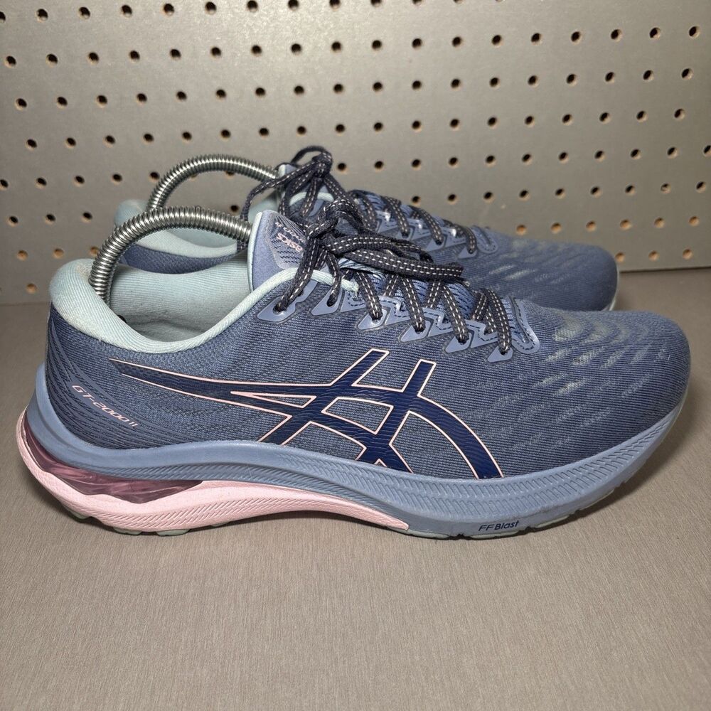 Asics GT-2000 11 Running Shoes Womens Sz 10.5 Blue Pink Indigo Violet 1012B546